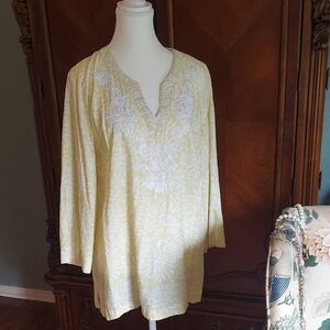 Tantrums Light Yellow Tunic with White Embroidery